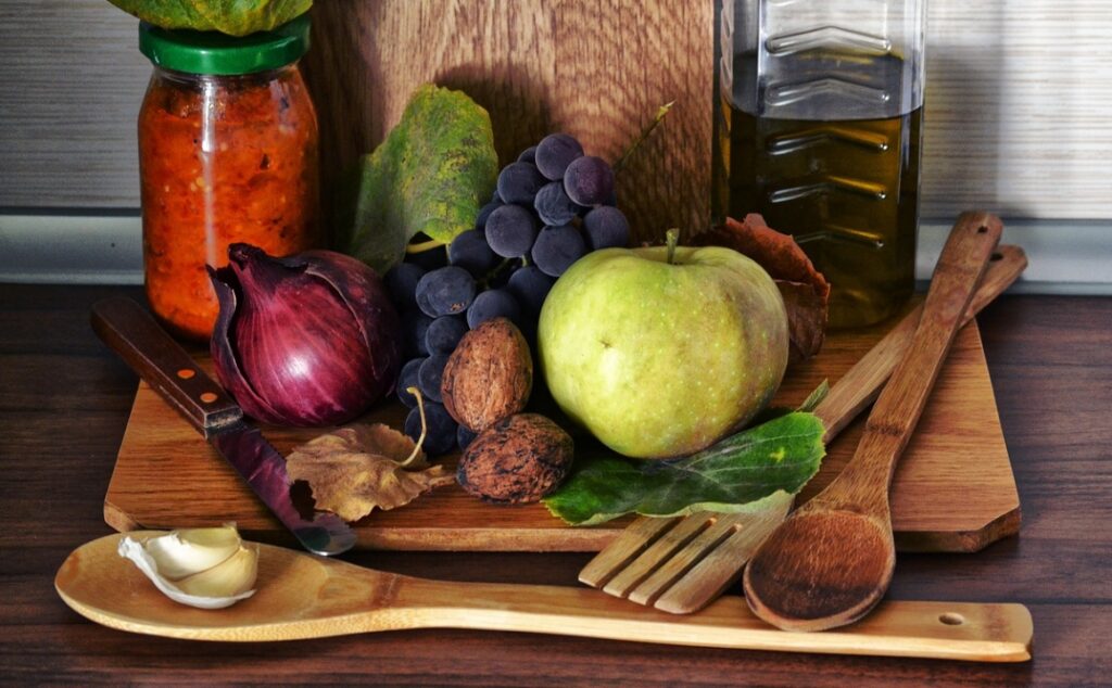 Zdrowe odżywianie jesienią: Jakie składniki powinny dominować w jesiennym menu?